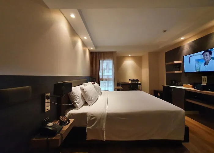Hotel Amora Neoluxe Bangkok