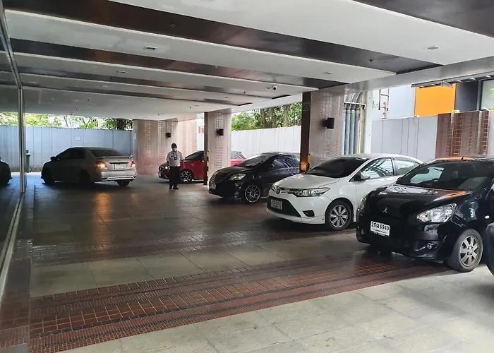 Amora Neoluxe Hotel Bangkok