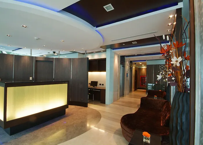 Hotel Amora Neoluxe Bangkok