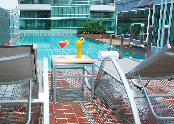 Hotel Amora Neoluxe 4*