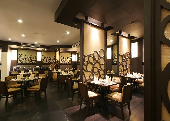 Amora Neoluxe 4* Bangkok