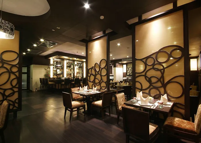 Amora Neoluxe 4* Bangkok