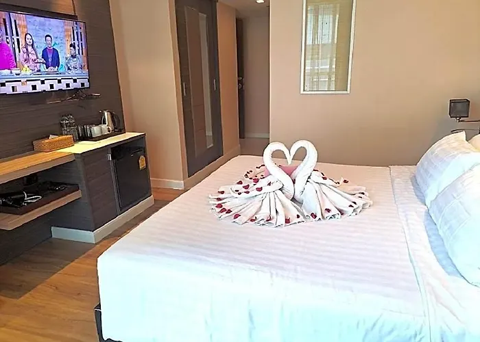 Amora Neoluxe Bangkok