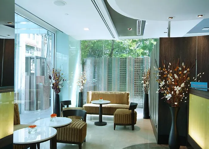 Hotel Amora Neoluxe Bangkok