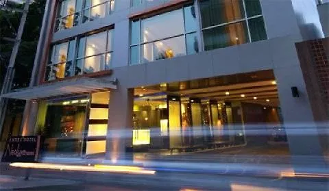 Amora Neoluxe Hotel Bangkok
